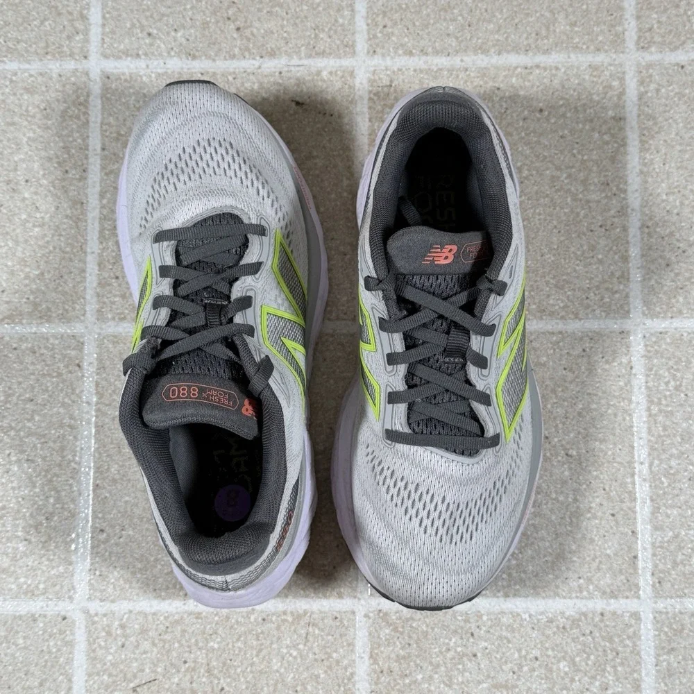 New Balance Fresh Foam x 880v14 Women Size 8 D Running Shoe Grey Matter W880F14